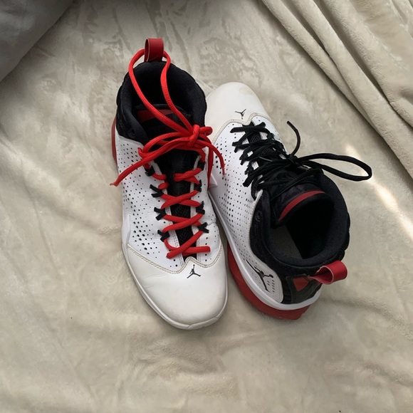 jordan’s! - Picture 2 of 6